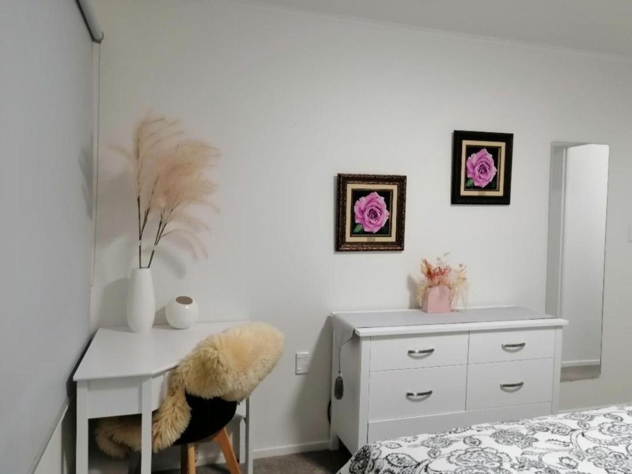 Centre Takapuna 2 Beds & Garage & Netflix Auckland Eksteriør bilde
